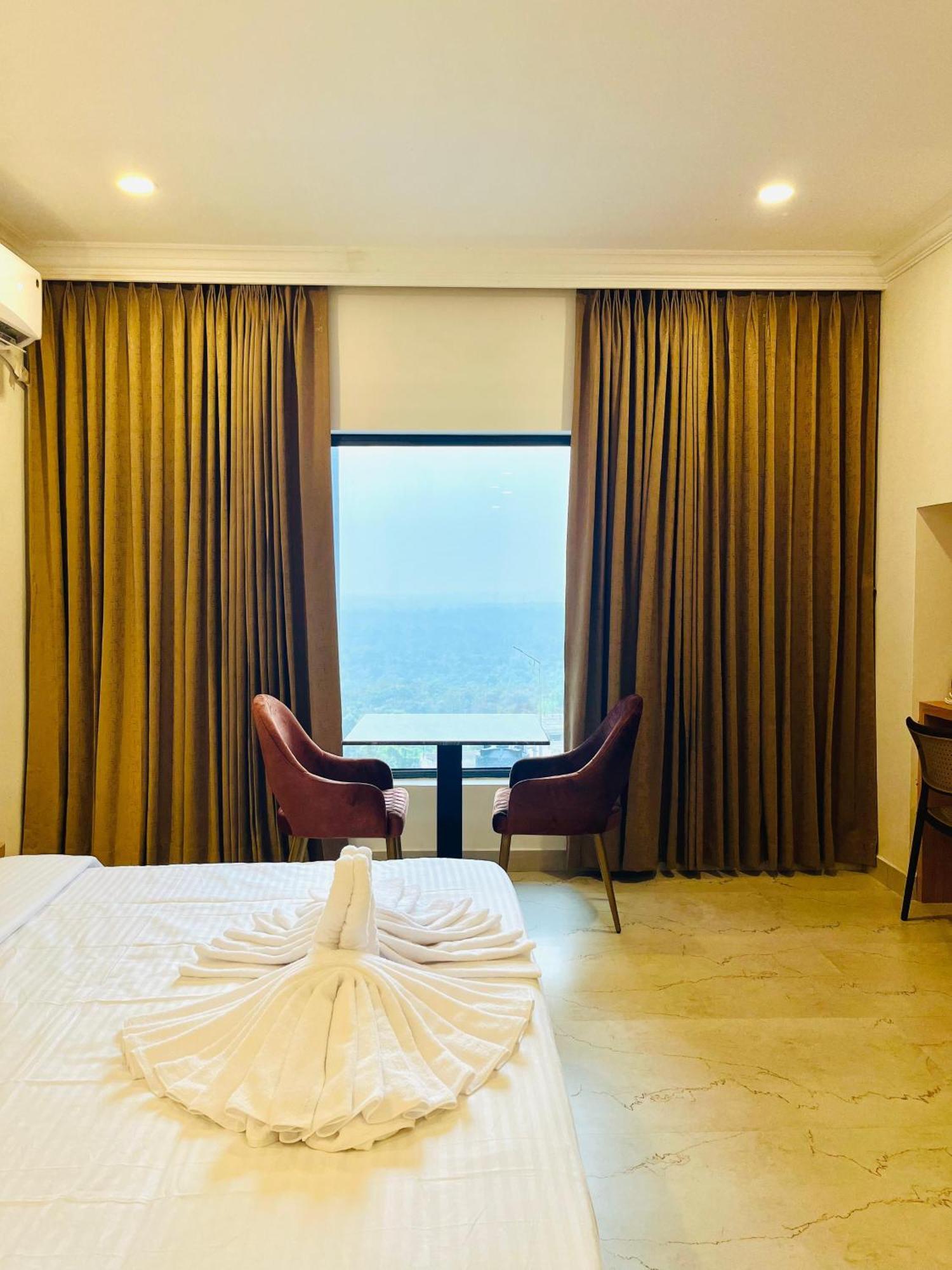 Richmond Inn And Suites Manipal Room photo